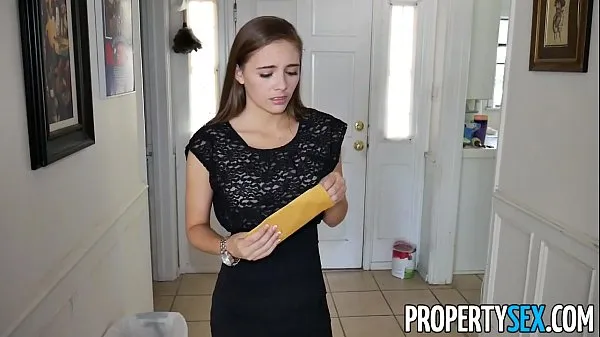 مقاطع فيديو رائعة PropertySex - Hot petite real estate agent makes hardcore sex video with client رائعة