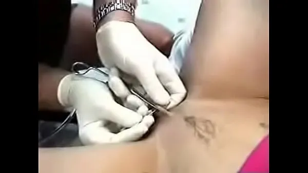 Grosses pircing sur xana vidéos chaleureuses