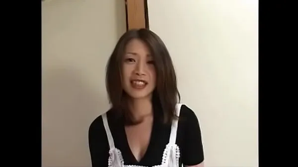 Velká Japanese MILF Seduces Somebody's Uncensored Porn View more vřelá videa