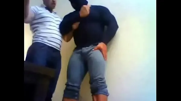 Veľké GIANT HULK BODYBUILDER being Sucked teplé videá