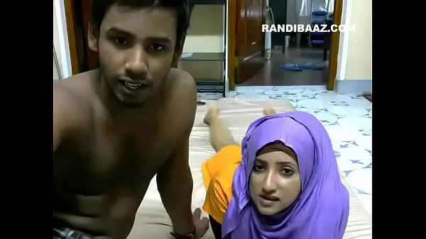 Veliki muslim indian couple Riyazeth n Rizna private Show 3 topli videoposnetki