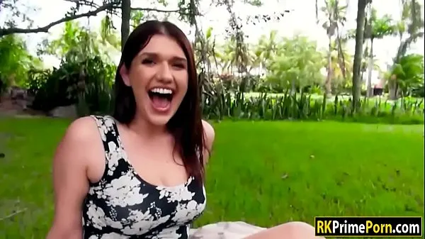วิดีโอยอดนิยม April Dawn swallows cum for some money รายการใหญ่