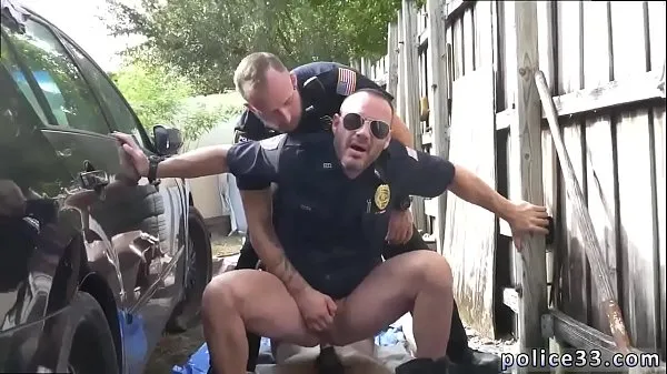 Veľké Gay muscle police biker sucks cock and jerking movieture Serial teplé videá