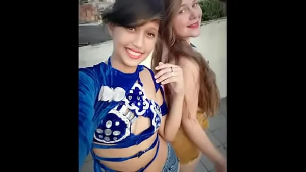 بڑے two hot chicks dancing funk گرم ویڈیوز