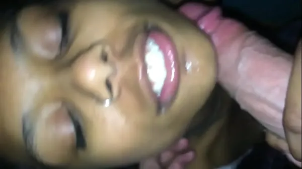 Büyük Teen Loves To Suck And Swallow sıcak Videolar