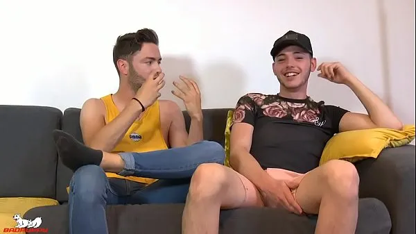 Jonah pushes his cock deep into Jaden's ass Video hangat Besar