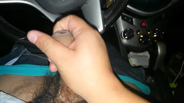 بڑے Masturbation in the car on public roads گرم ویڈیوز