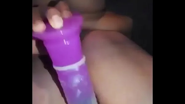 Grosses My first time with a toy vidéos chaleureuses