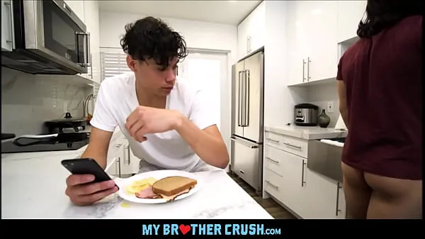 Big Latino Twink Stepbrother Sex With His Cub Stepbrother Dante Drackis In Family Kitchen warm Videos