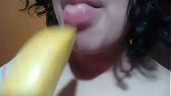 Store Friend sucking banana varme videoer