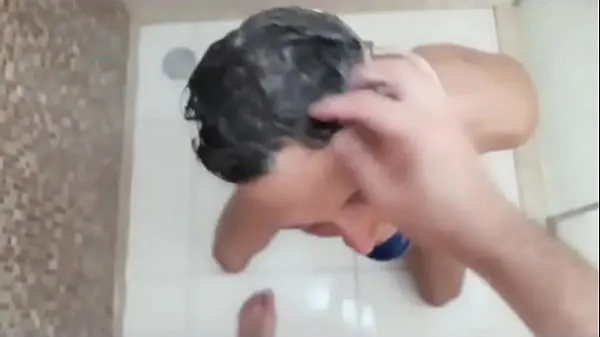 Büyük BIEL BALLGAGGED SUCKING DICK UNDER SHOWER sıcak Videolar