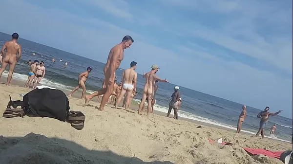 Grandes Chicos De Playa Nudistavídeos cálidos