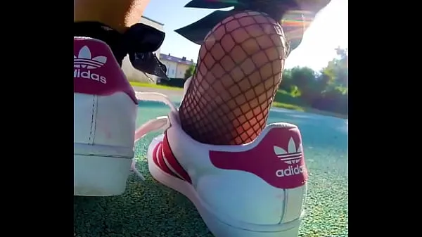 大きな私の完全に汗と臭いAdidas 、ぶら下がり、ダイビング温かい動画