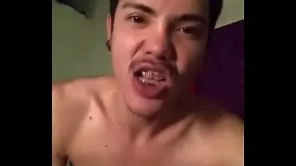 horny sucking it Video hangat Besar