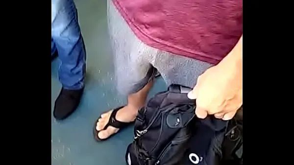 Grosses Bulge en train à Rio vidéos chaleureuses