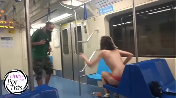 Große Nackte Fotos in der U-Bahn von São Paulo? Ta Vater habenwarme Videos