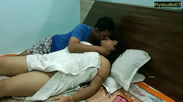 Grandes Indian hot xxx bhabhi pagando dívida do marido!! Plz não goze dentro vídeos calorosos