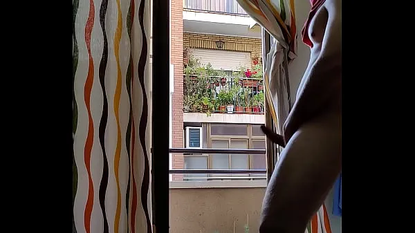 Big I masturbate on the balcony until the neighbor catches me and I cum warm Videos