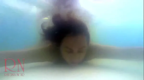 بڑے Breaht holding underwater. Domination rough sex. Nudist Regina Noir swimming, sucks and fucks in the swimming pool.3 گرم ویڈیوز