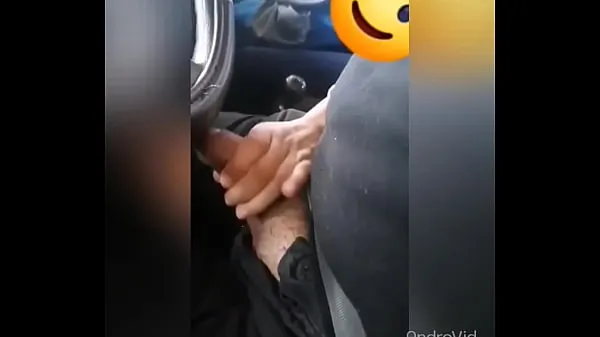 Große Schwanz-Blowjob im Autowarme Videos