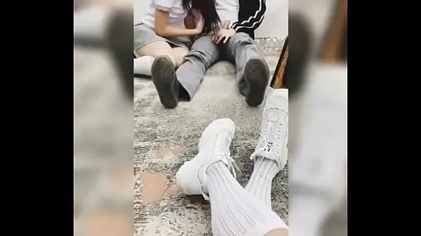 大きなBest FRIENDS テクニカル スクールのエッチな が、学校で Wey のコックをしゃぶってファックする様子を記録します。アマチュア メキシコの女子高生は公共の場でクソ、早熟な !パート2温かい動画