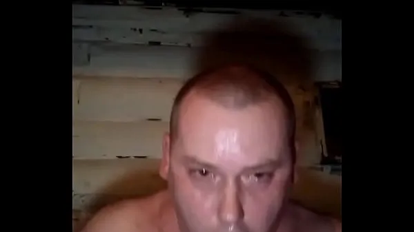 Grandi Il gay russo allena la sua gola per ingoiare profondamente il cazzo, quindi per offrire più piacere al suo ragazzovideo calorosi