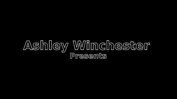 大 Ashely Winchester Erotic Dance 温暖的视频