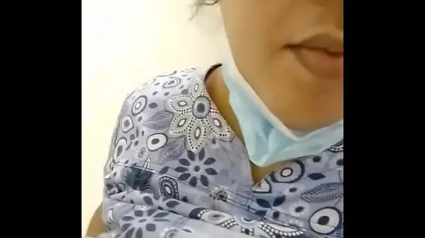 बड़े With wet tits before receiving patients गर्मजोशी भरे वीडियो